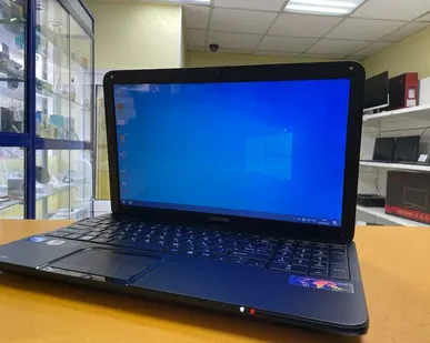 фото 15.6" Ноутбук toshiba Для работы и учебы