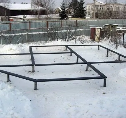 Фото №0 Буровые работы. Закладка фундамента на винтовых сваях