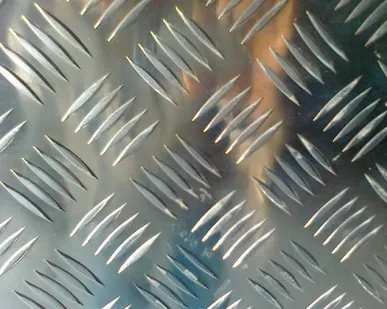 фото Лист алюминиевый квинтет 1,5