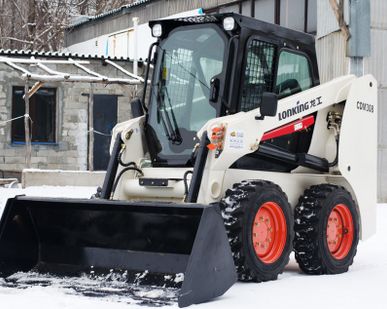 фото Мини погрузчик LONGONG CDM308 (Двигатель KUBOTA - Япония)