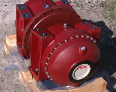 фото Планетарный редуктор PMB 6 на Автобетоносмеситель ТЗА ТИГАРБО