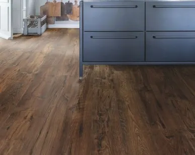 фото Ламинат ELIGNA WIDE UW1542 Реставрированный тёмный каштан 32кл 8мм фаска