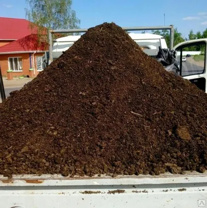 Фото №0 Навоз конский с доставкой от 2 кубов