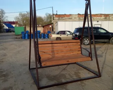 фото Качели садовые