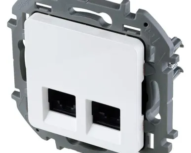 фото Механизм розетки RJ45 2-м Inspiria CAT.6 UTP бел. Leg 673840