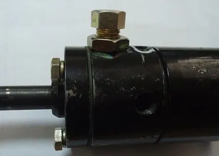 Фото №0 Кран управления подъема кузова ГАЗ/САЗ