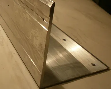 фото Уголок алюминиевый ГОСТ 8617-81, АД31, АД, АМг5, АМг6
в