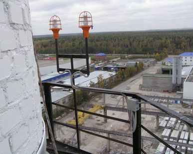 фото Монтаж и ремонт системы светоограждения дымовой трубы
