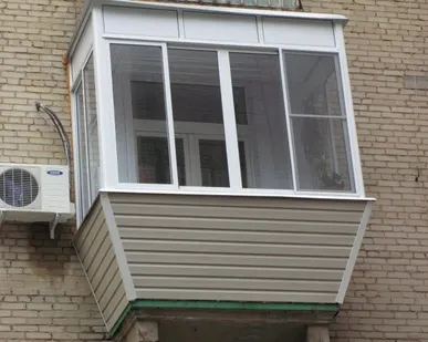 фото Остекление балконов и лоджий профилем ПВХ
