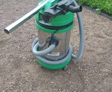 фото Строительный пылесос Hitachi WDE3600