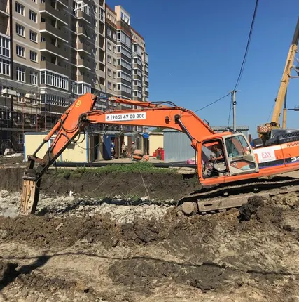 Фото №0 Разработка грунта, Рытье траншей, Весь комплекс земляных работ