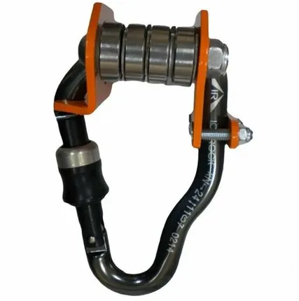 Фото №0 Вспомогательный ролик для переправ ( Карабин "Гусь" в комплекте)