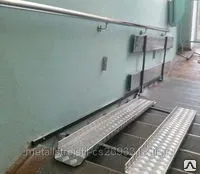 фото Монтаж пандусных перил