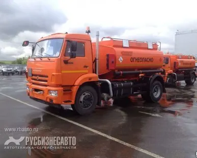 фото Автотопливозаправщик КамАЗ-43253 8,5м.куб. (модель 4923S4)