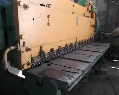 фото Рубка металла