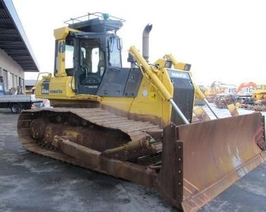 фото Бульдозер Komatsu D65PX15