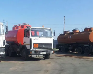 фото Услуги бензовозов