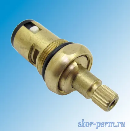 Фото №2 Кран-букса керамическая М18х1 шлица 8х20 угол 180° (Самара)