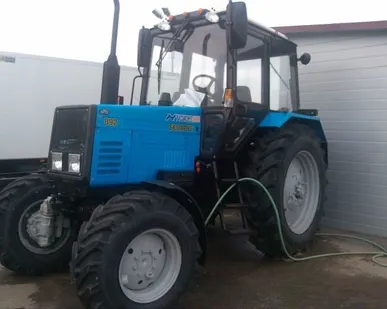 фото Трактор Беларус-892