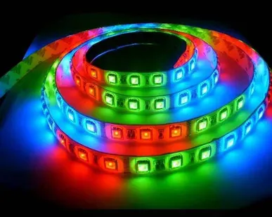 фото Лента светодиодная RGB LEDх60/м, 14,4Вт/м, 12В, SMD5050, IP65 цветная защ.