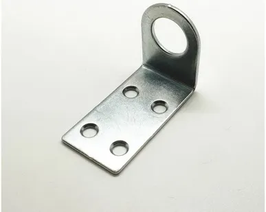 фото Пробой-ушко гнутое 30х70, 15шт.