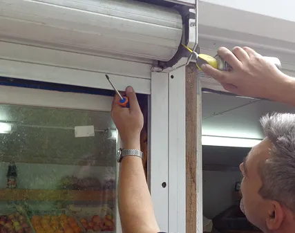 Фото №0 Ремонт рольставней