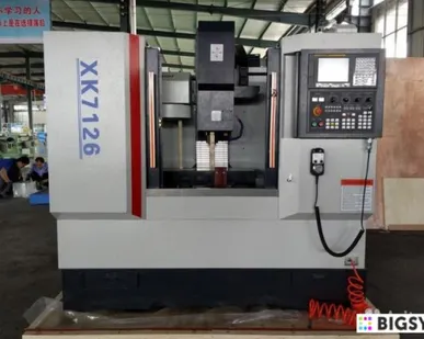 фото Вертикально фрезерный станок XK7126 в Москве