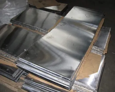 фото Лист свинцовый