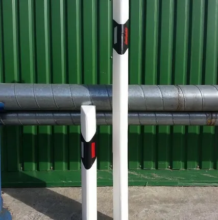 Фото №0 Столбик сигнальный дорожный С2