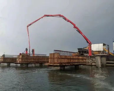 фото Бетонораспределительная гидравлическая стрела HGY-30