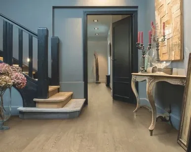 фото Ламинат Quick Step DESIRE UC3463 Дуб светло-серый золотистый 32кл 8мм