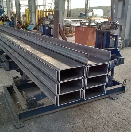 Фото №0 Швеллер гнутый 140 x 60 x 4