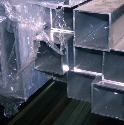 Фото №0 Труба профильная прямоугольная 140х60х3 09Г2С (09Г2СА) ГОСТ 8645-68