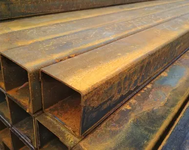 фото Профильная труба 80x80