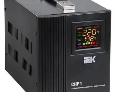 фото Стабилизатор напряжения однофазный 3 кВА СНР1-0-3 кВА IEK
