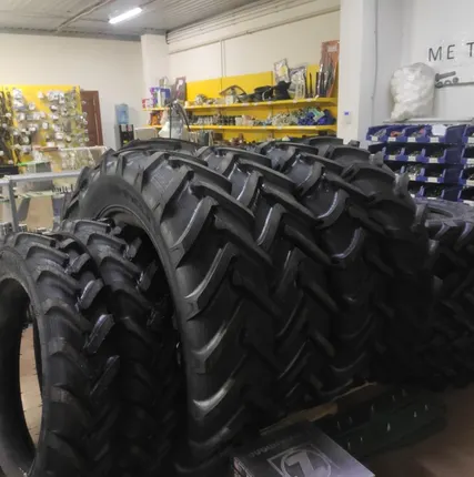 Фото №11 Шины задние широкие для МТЗ 15,5-38 Ф-2АД