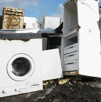 Фото №0 Прием старой сантехники на металлолом