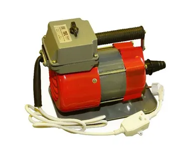 фото Глубинный вибратор для бетона TeaM ЭП-1400