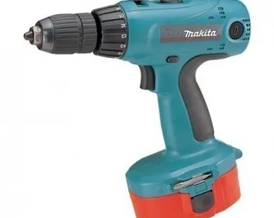 фото Аккумуляторная дрель-шуруповерт Makita 6347 DWAE