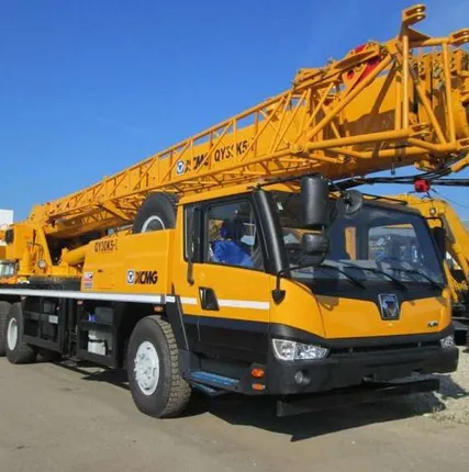 Фото №0 Услуги автокрана XCMG 30 тонн, вылет стрелы 49 метров