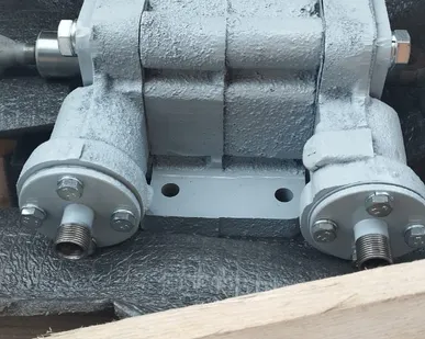 фото Цилиндр переключения реверса ТГМ 23 Б;В.