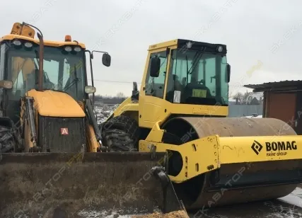 Фото №1 Аренда дорожного катка Bomag BW 213 D-4, Звенигород