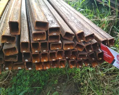 фото Труба профильная метр