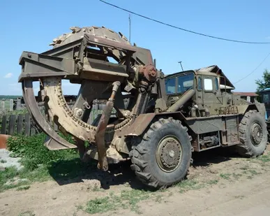 фото Прокладываем траншеи для трубопровода