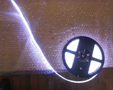 фото Светодиодная лента герметичная 14.4W 220V
