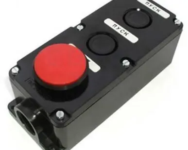 фото Пост кнопочный ПКЕ 222/3 кнопки гриб красная/ две черных без фикс IP54