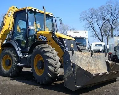 фото Экскаватор-погрузчик в аренду jcb