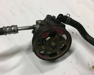 фото Гидроусилитель руля на Honda Stepwgn K24A