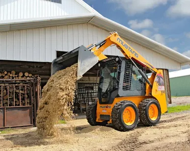 фото Аренда мини-погрузчика