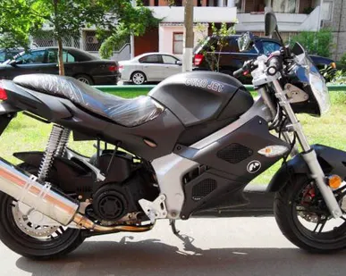 фото Скутербайк 180 GYRO JET